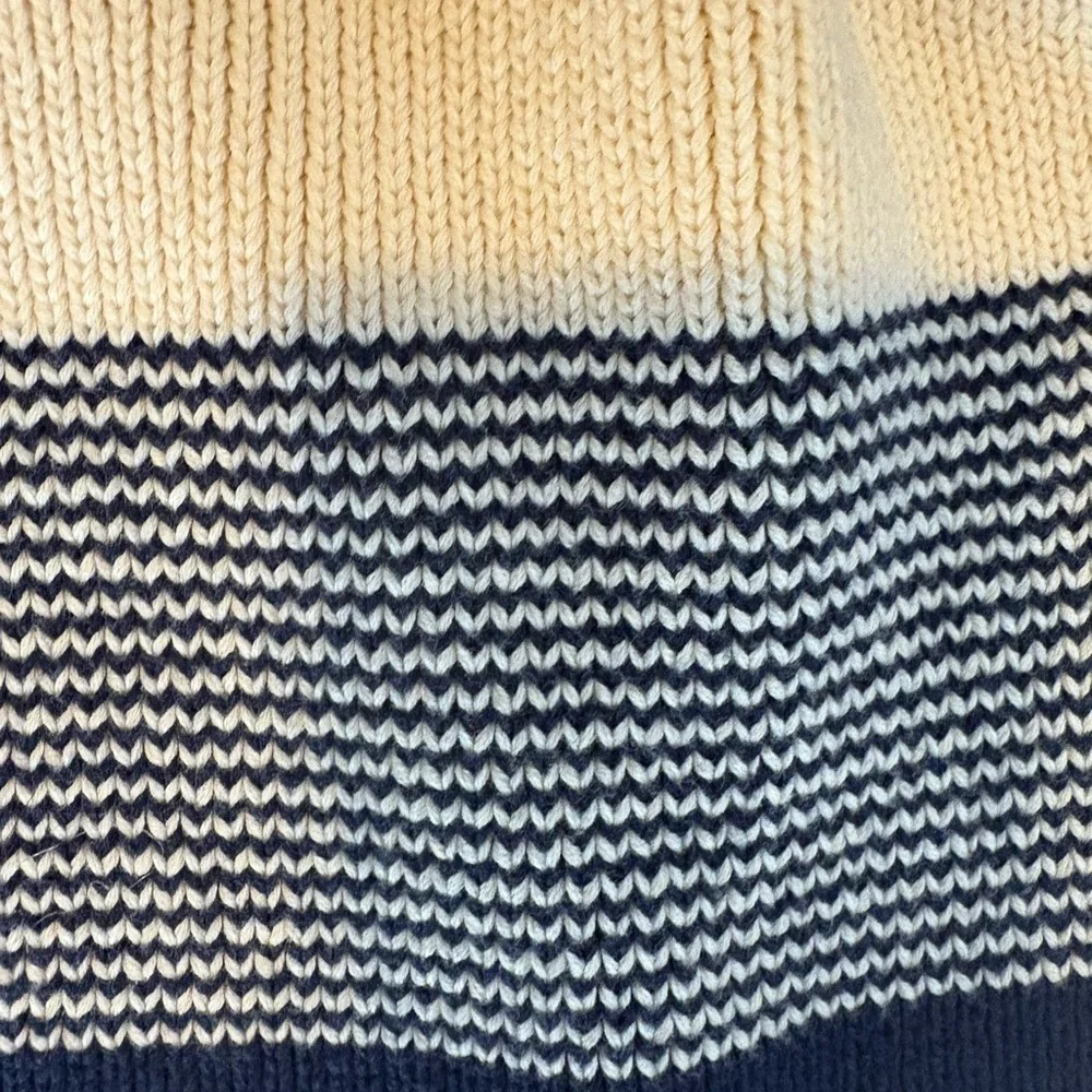 Tommy Hilfiger Navy & Cream Striped Knit Scarf with Logo Embroidery – Unisex